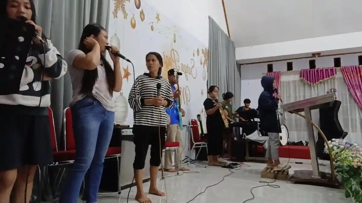 Finding Peace in the Heart of Cilacap: Bethel Tabernacle KA Menganti Church